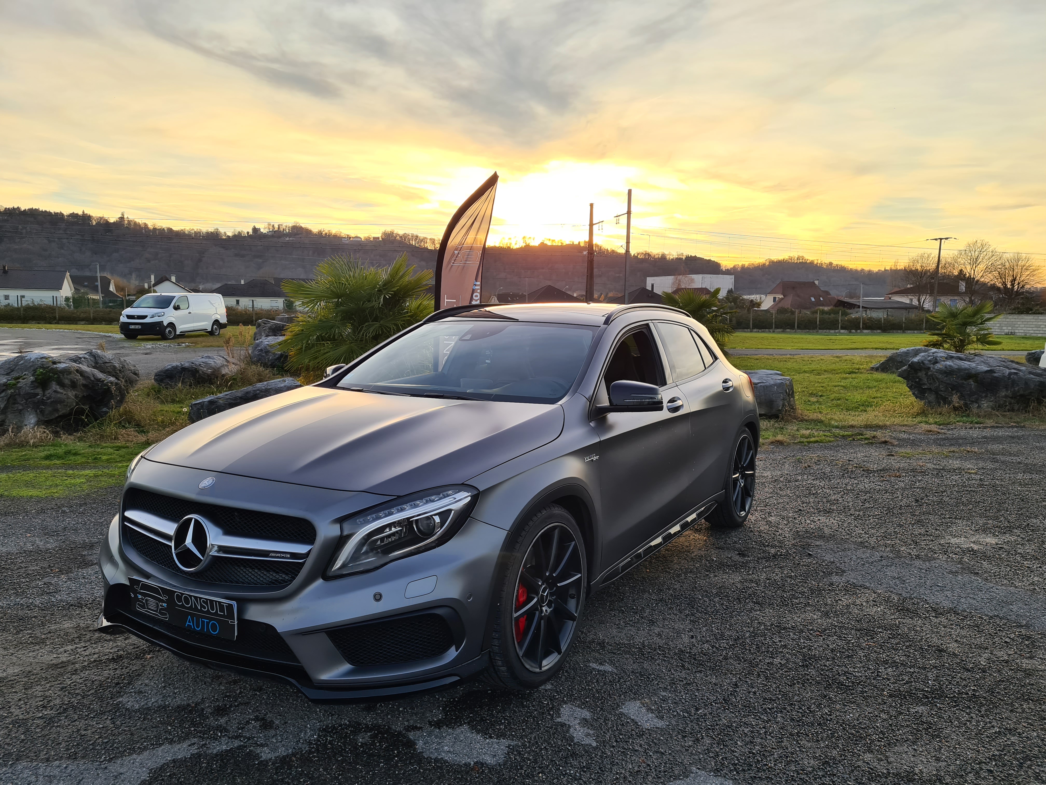 MERCEDES GLA 45 AMG PACK PERFORMANCE EDITION 1